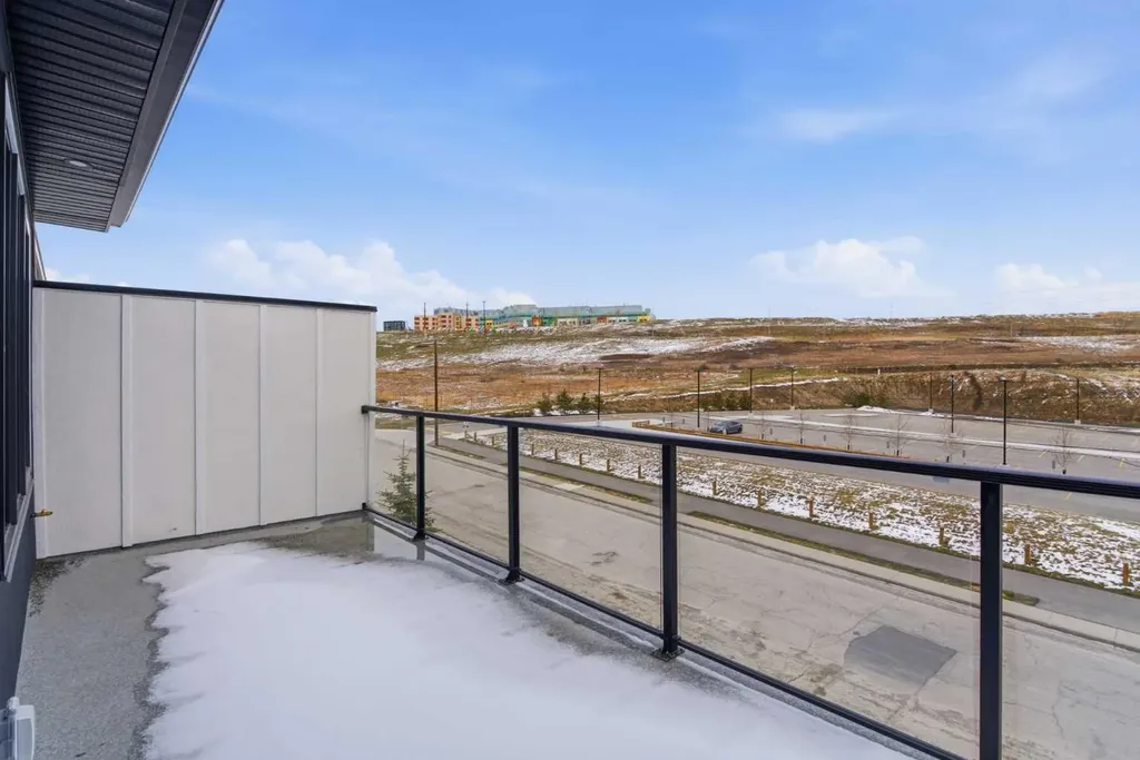 2119 Mackay Road NW Calgary AB T3B 1C9