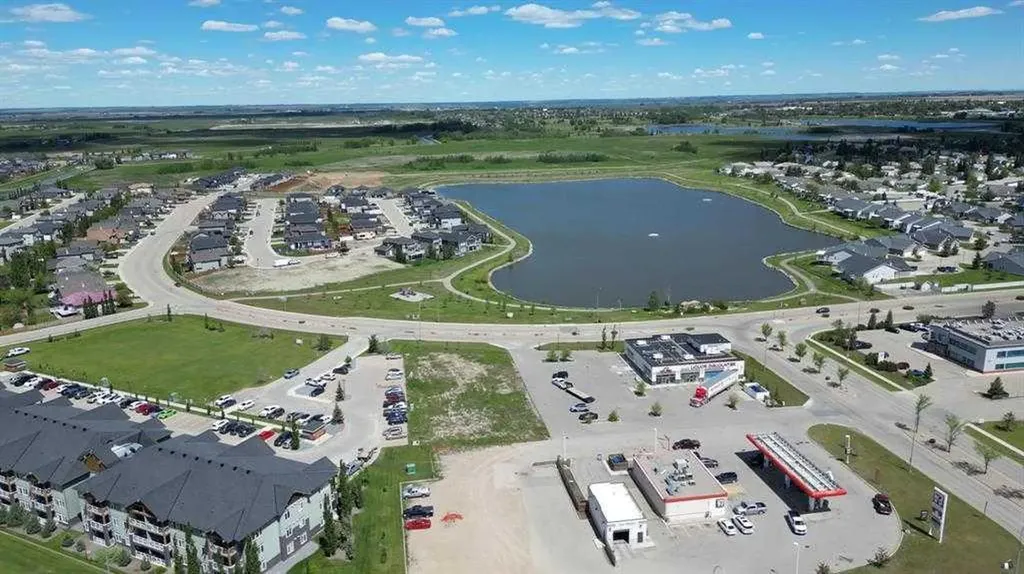602 Westmount Road Strathmore AB T1P 1W8
