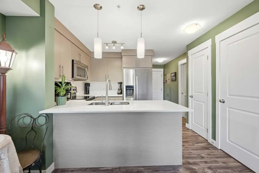 302 Skyview Ranch Drive NE Calgary AB T3N 0P5
