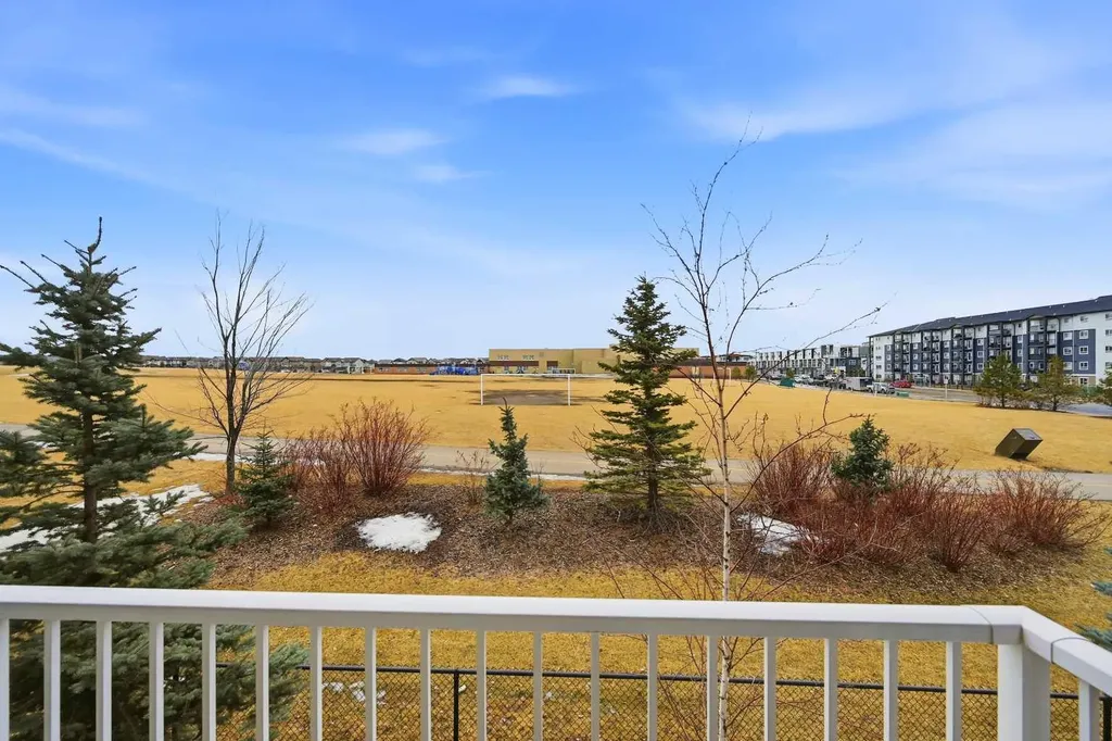 302 Skyview Ranch Drive NE Calgary AB T3N 0P5