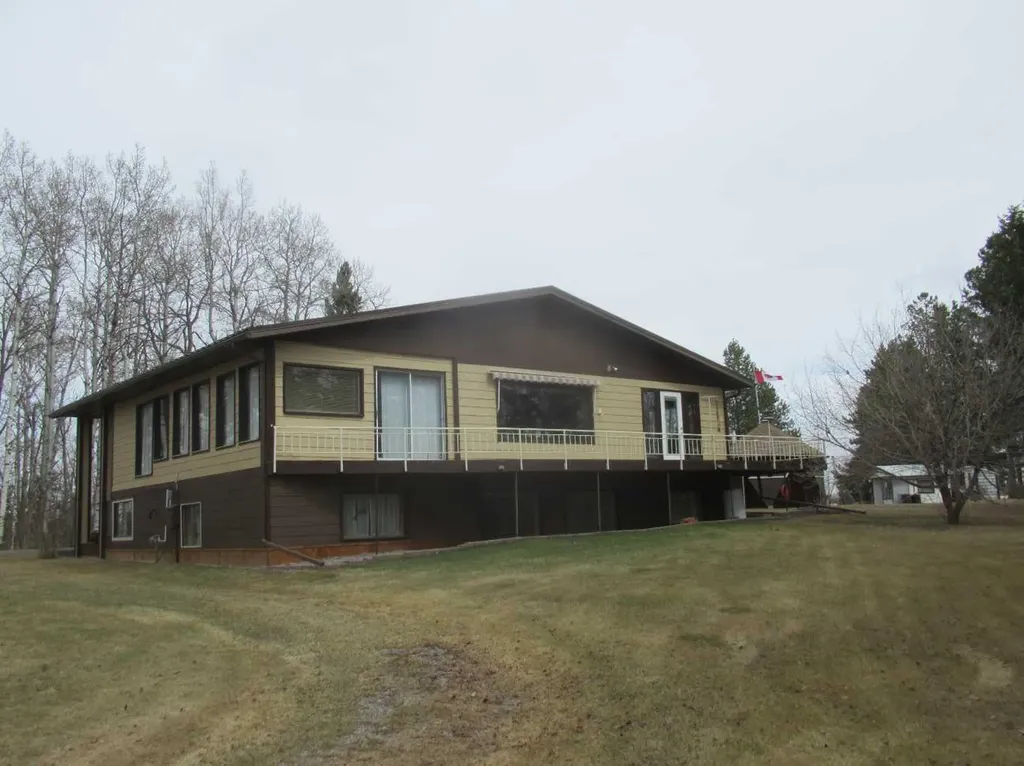 385060 Range Road 5-4 Rural Clearwater County AB T0M 0C0