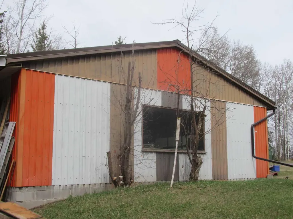 385060 Range Road 5-4 Rural Clearwater County AB T0M 0C0