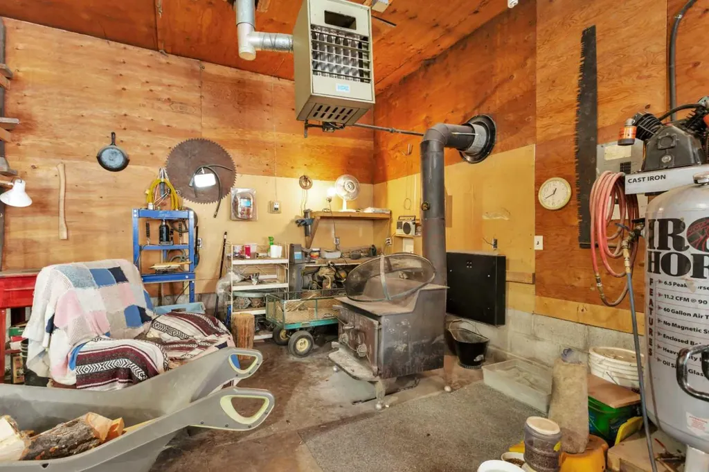 385060 Range Road 5-4 Rural Clearwater County AB T0M 0C0