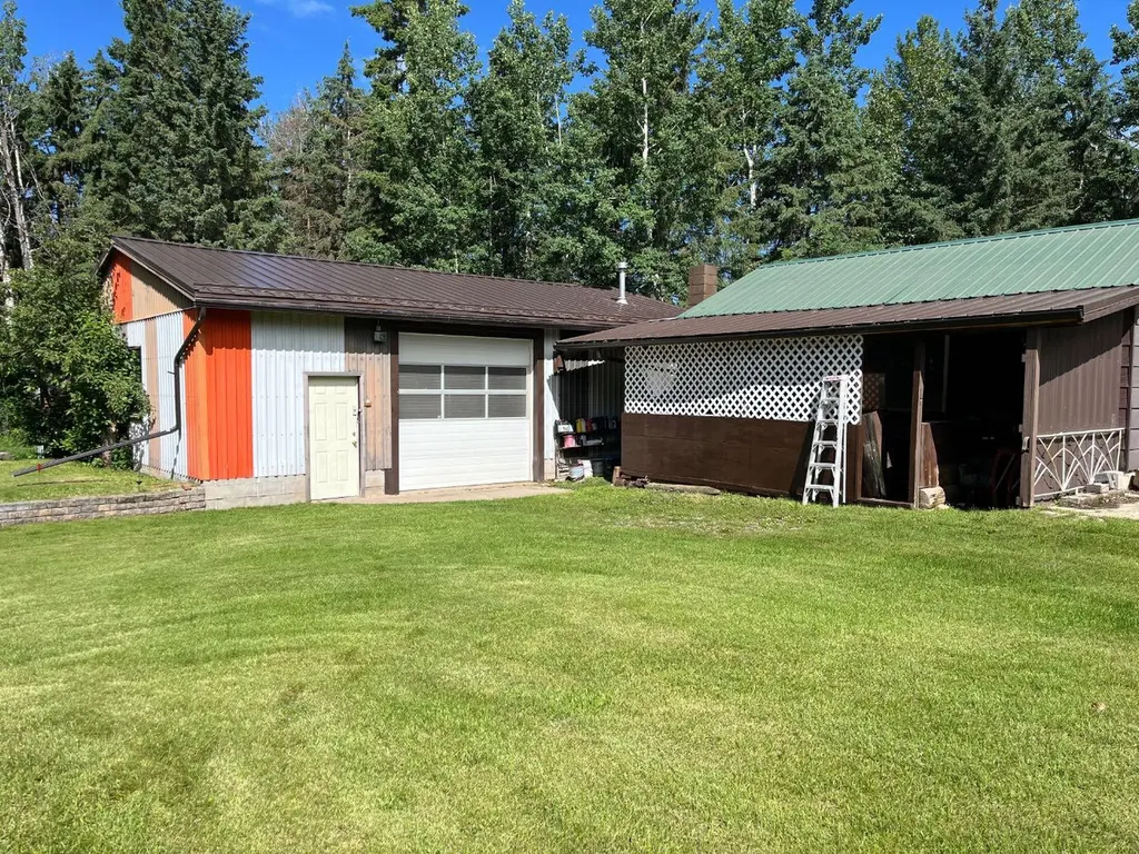 385060 Range Road 5-4 Rural Clearwater County AB T0M 0C0