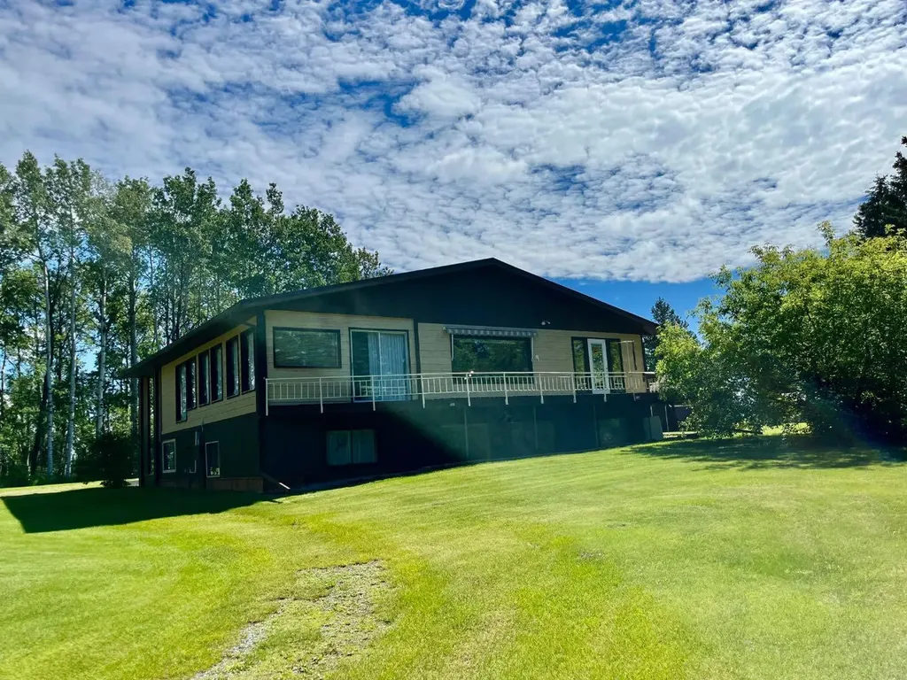 385060 Range Road 5-4 Rural Clearwater County AB T0M 0C0