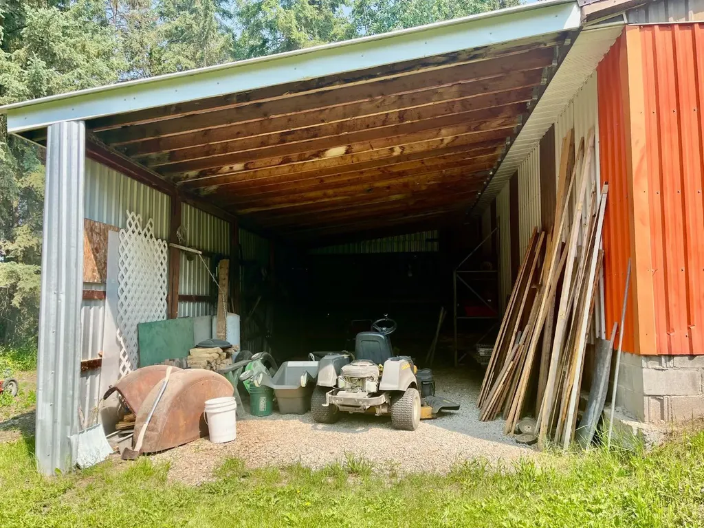 385060 Range Road 5-4 Rural Clearwater County AB T0M 0C0