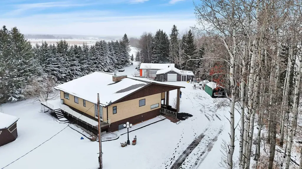 385060 Range Road 5-4 Rural Clearwater County AB T0M 0C0