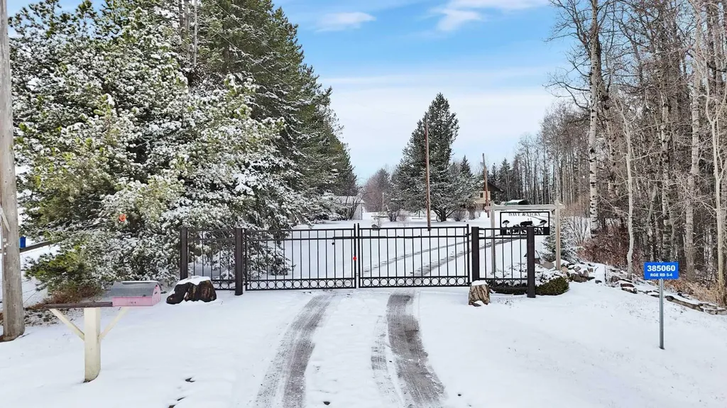 385060 Range Road 5-4 Rural Clearwater County AB T0M 0C0