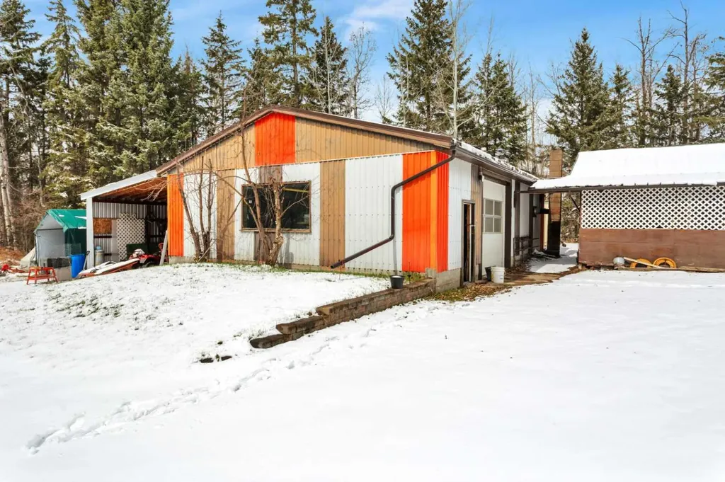 385060 Range Road 5-4 Rural Clearwater County AB T0M 0C0