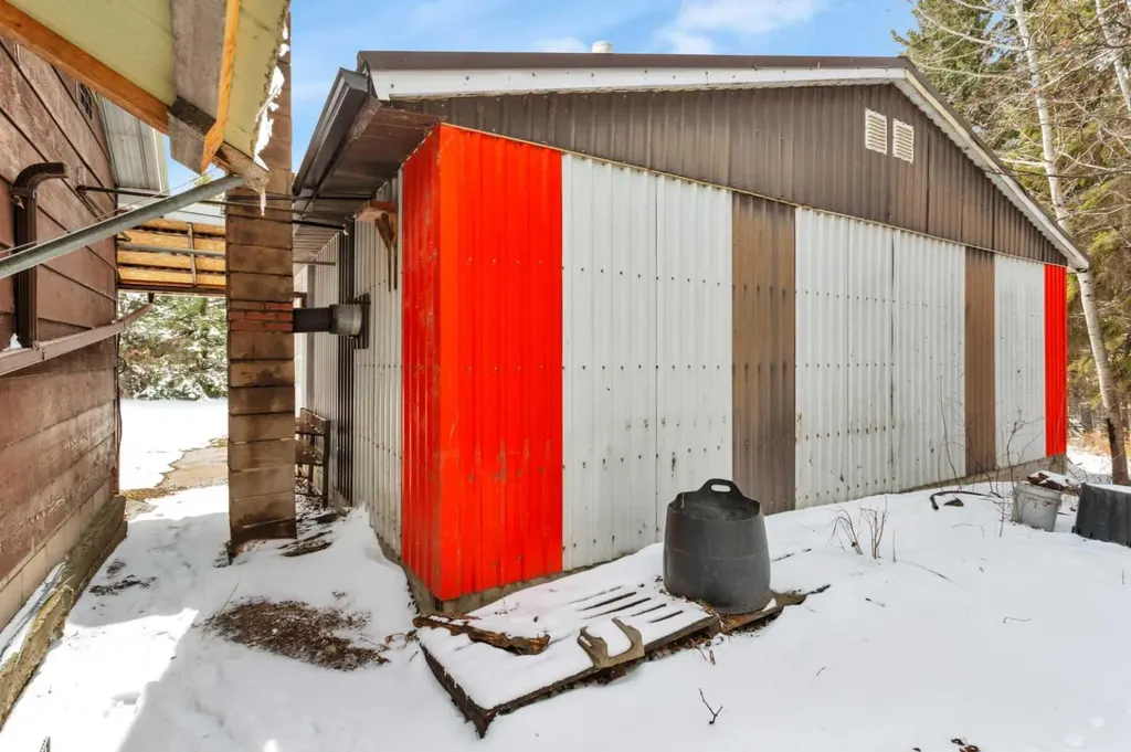 385060 Range Road 5-4 Rural Clearwater County AB T0M 0C0