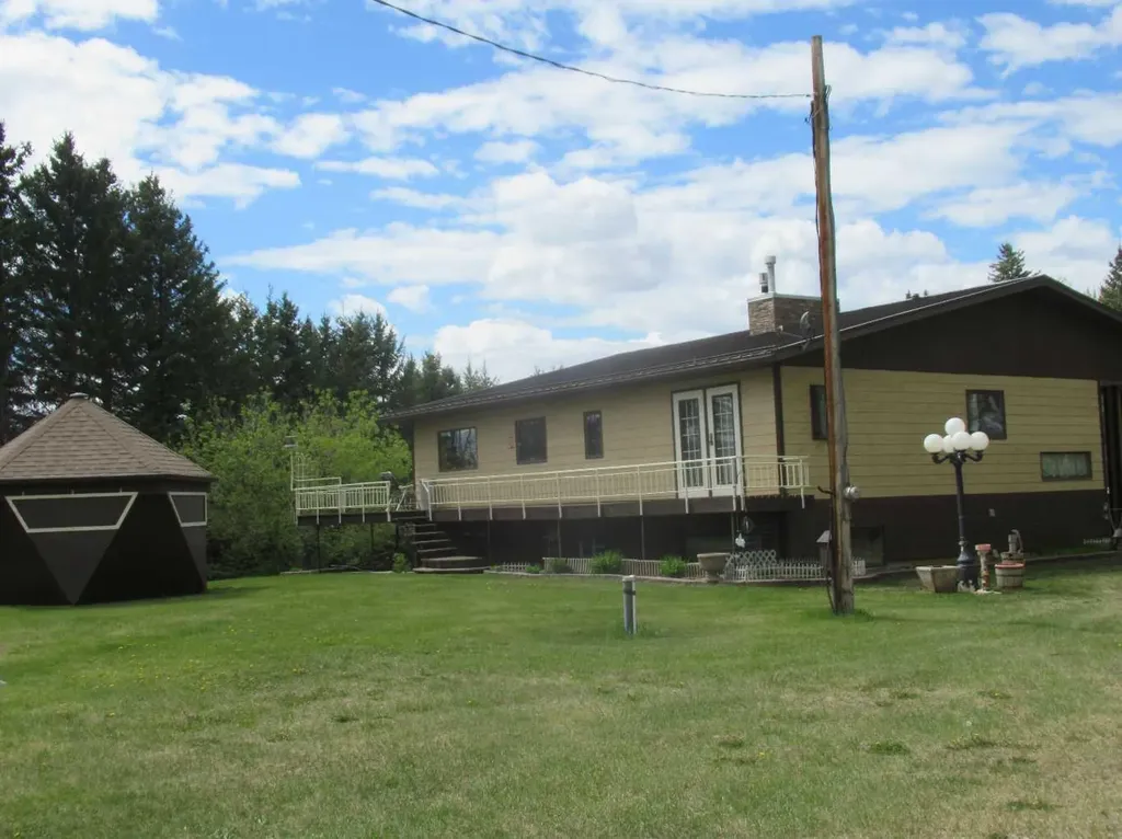 385060 Range Road 5-4 Rural Clearwater County AB T0M 0C0