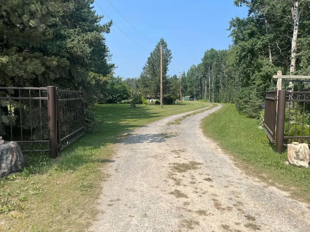 385060 Range Road 5-4 Rural Clearwater County AB T0M 0C0