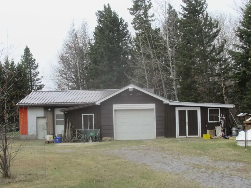 385060 Range Road 5-4 Rural Clearwater County AB T0M 0C0