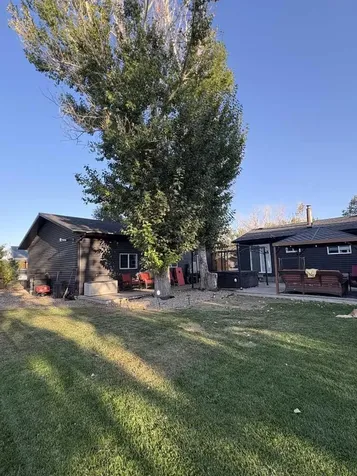 721 4 Avenue Dunmore AB T1B0J9
