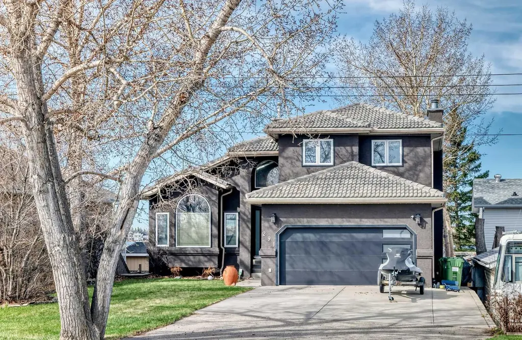 291 East Chestermere Drive Chestermere AB T1X 1A2