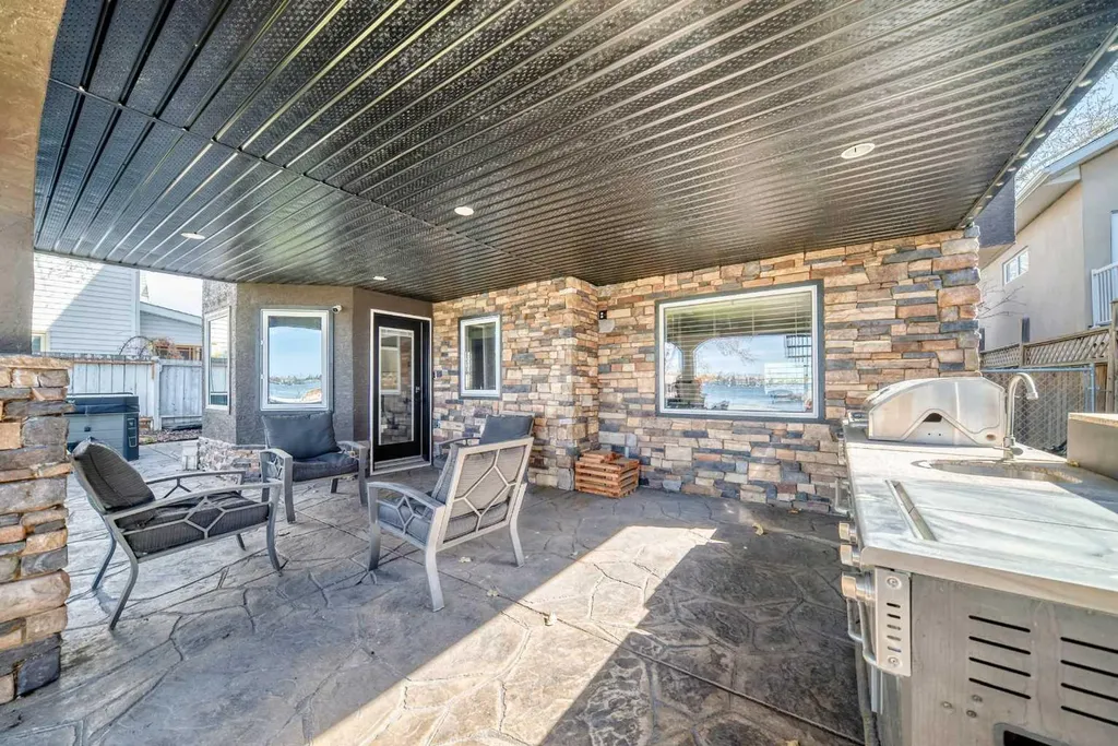 291 East Chestermere Drive Chestermere AB T1X 1A2