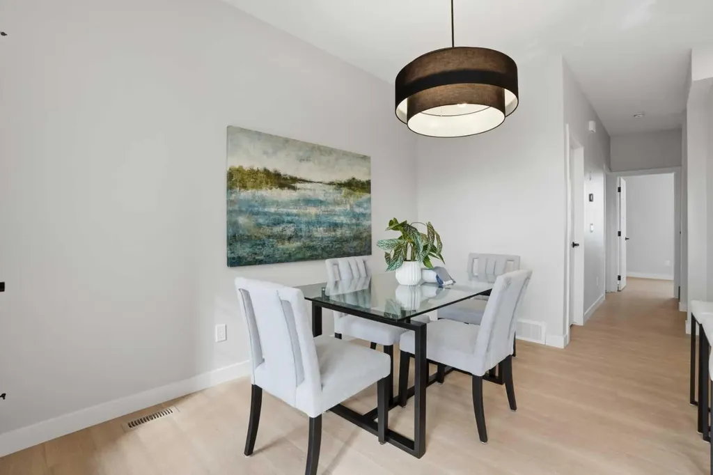 21 Wild Rose Way SE Calgary AB T3M 4A2