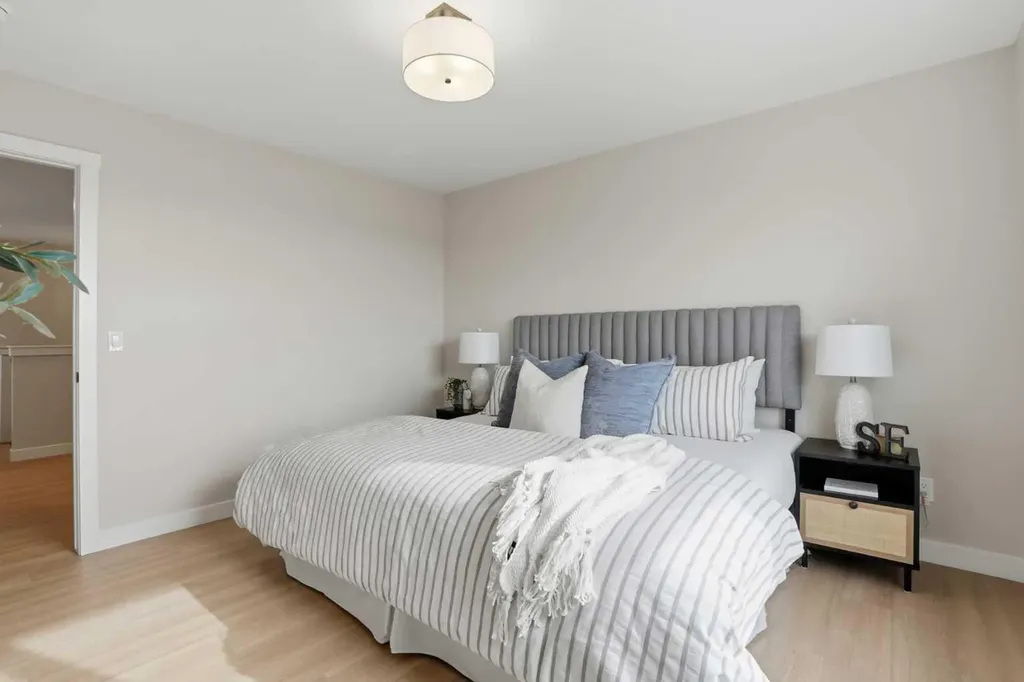 21 Wild Rose Way SE Calgary AB T3M 4A2