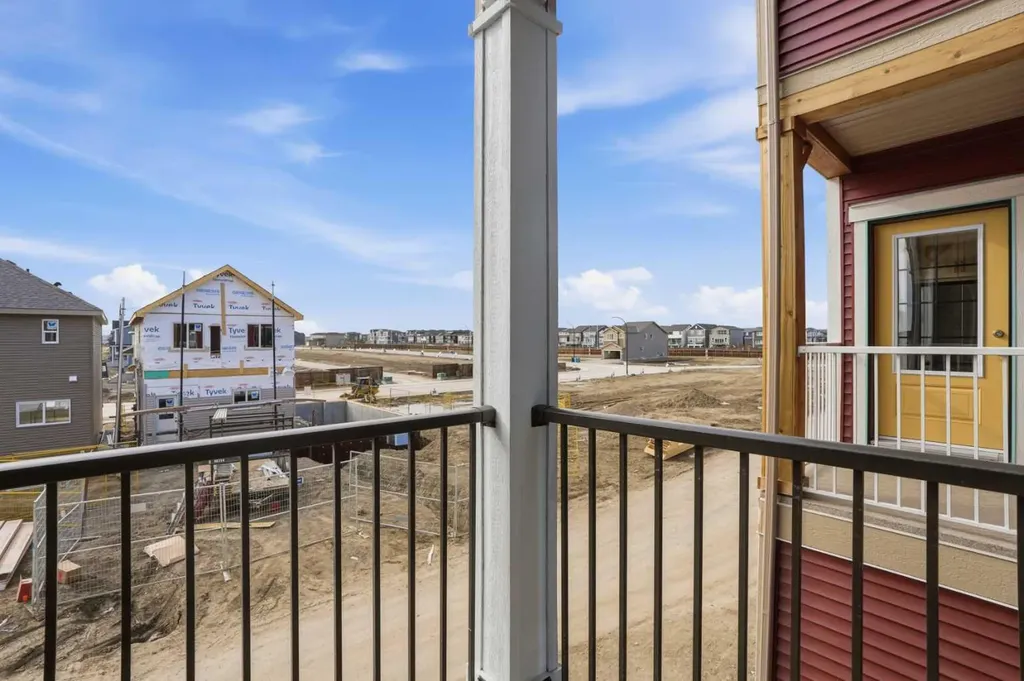 21 Wild Rose Way SE Calgary AB T3M 4A2