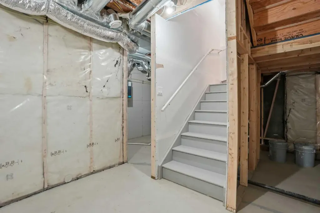 21 Wild Rose Way SE Calgary AB T3M 4A2