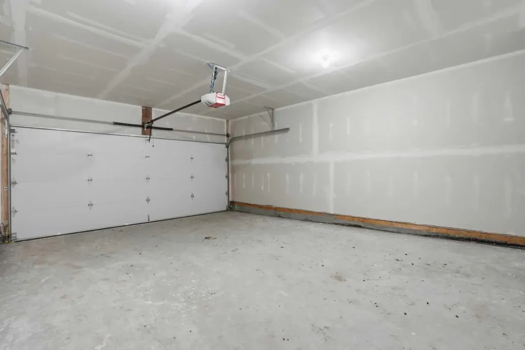 21 Wild Rose Way SE Calgary AB T3M 4A2