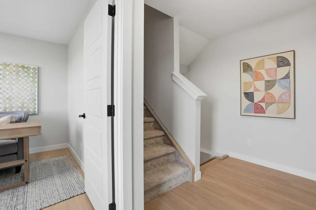 21 Wild Rose Way SE Calgary AB T3M 4A2