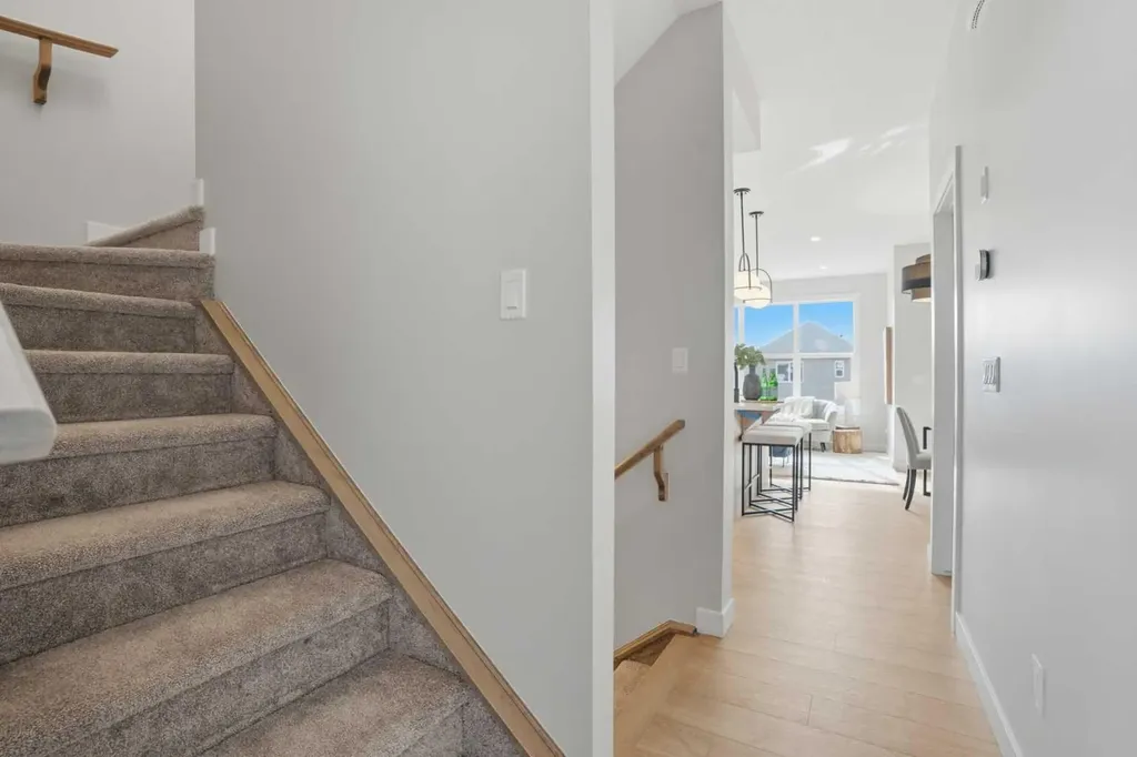 21 Wild Rose Way SE Calgary AB T3M 4A2