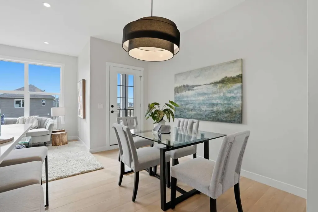 21 Wild Rose Way SE Calgary AB T3M 4A2