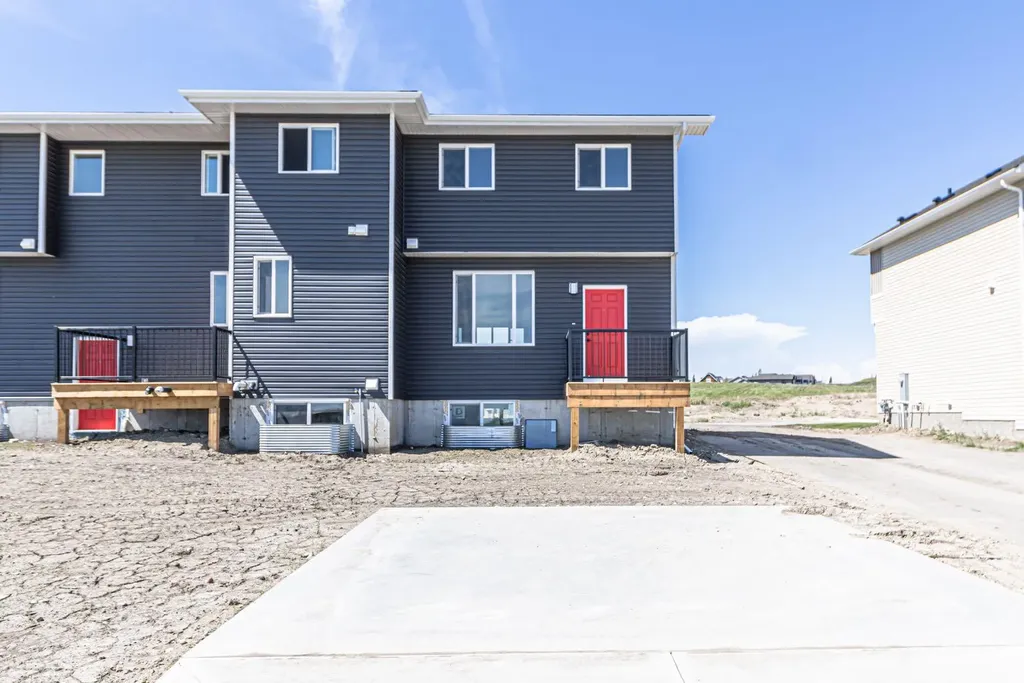 1931 Mccaskill Drive Crossfield AB T0M 0S0