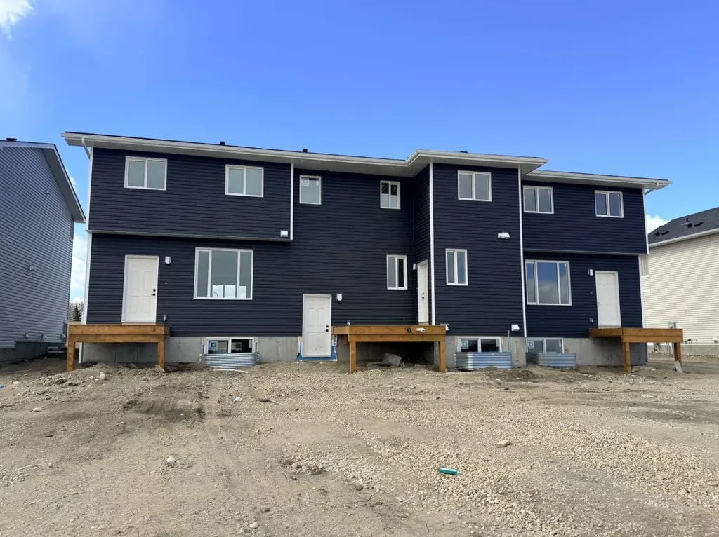 1931 Mccaskill Drive Crossfield AB T0M 0S0