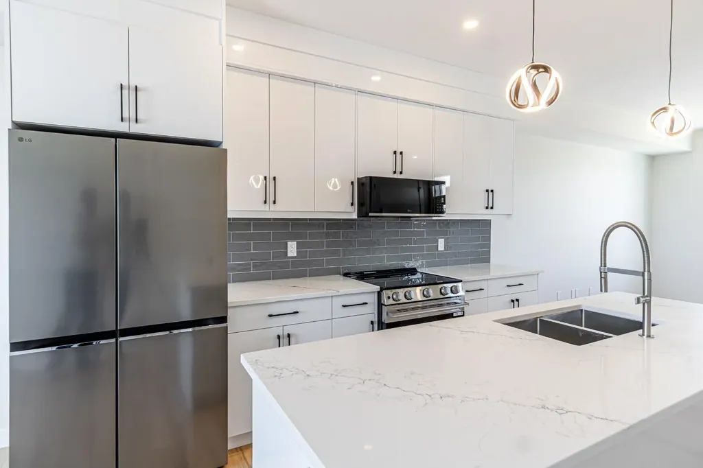 1931 Mccaskill Drive Crossfield AB T0M 0S0