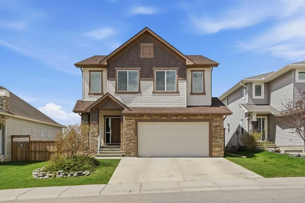 96 Drake Landing Heights Okotoks AB T1S 0M8