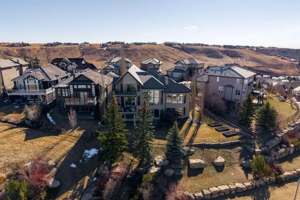212 Gleneagles Estates Lane Cochrane AB T4C 2H9