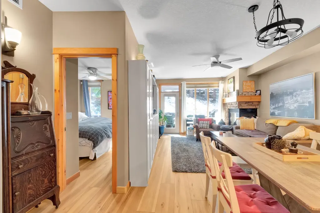 107 Armstrong Place Canmore AB T1W3M1