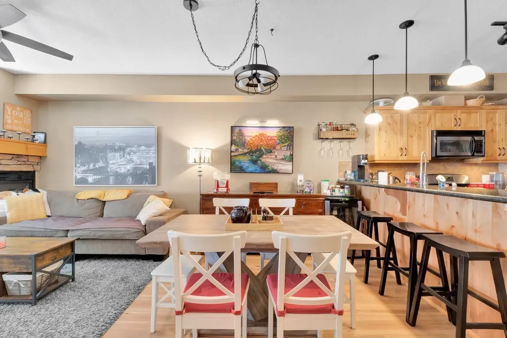 107 Armstrong Place Canmore AB T1W3M1