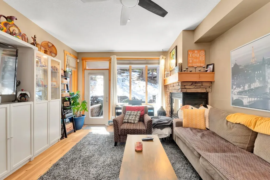 107 Armstrong Place Canmore AB T1W3M1