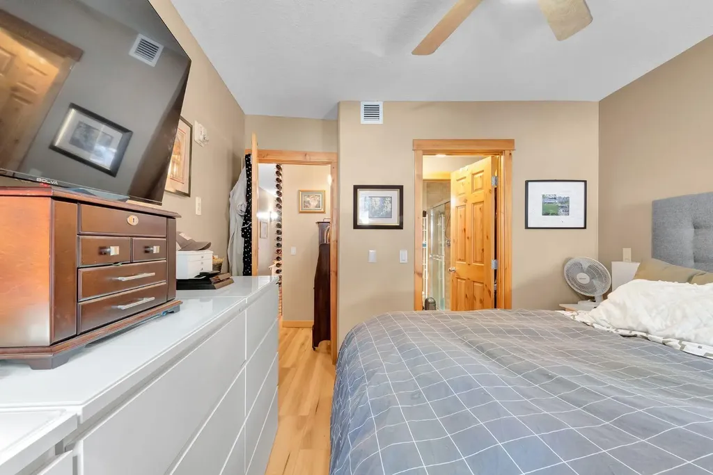 107 Armstrong Place Canmore AB T1W3M1