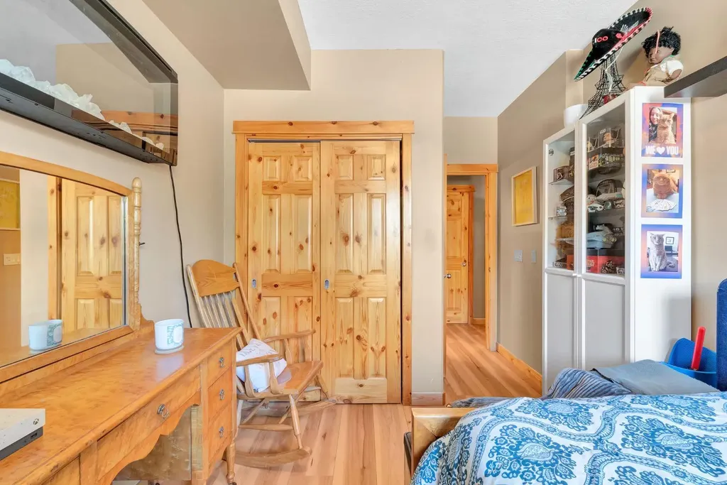 107 Armstrong Place Canmore AB T1W3M1