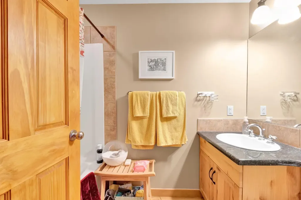 107 Armstrong Place Canmore AB T1W3M1