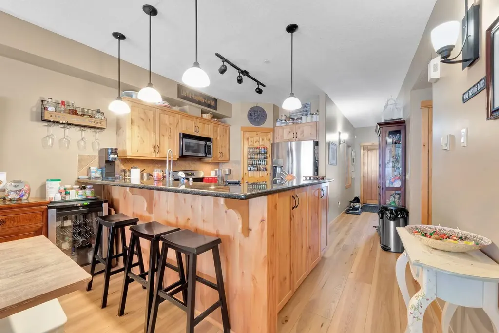 107 Armstrong Place Canmore AB T1W3M1
