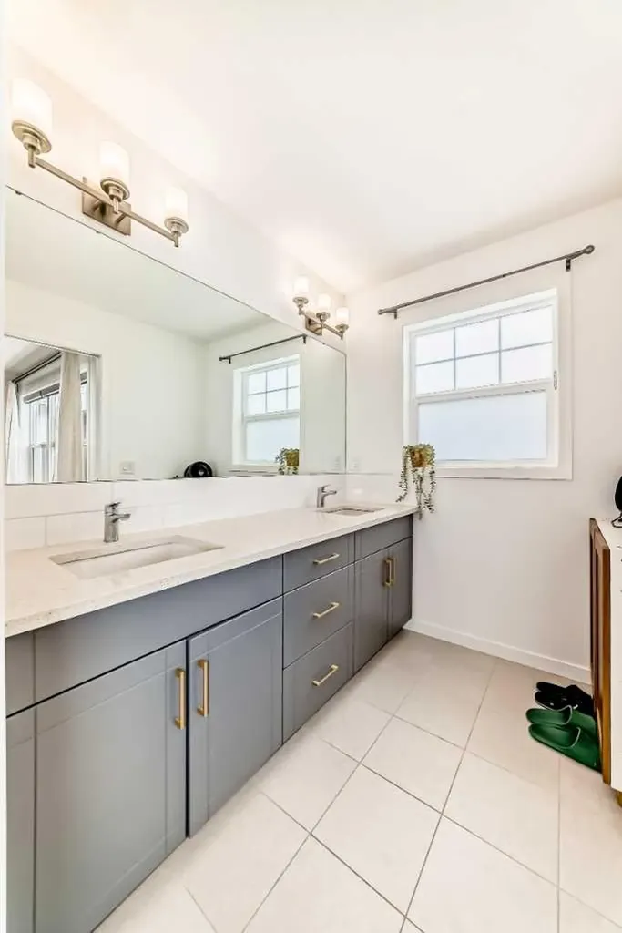 355 Masters Row SE Calgary AB T3M2T7