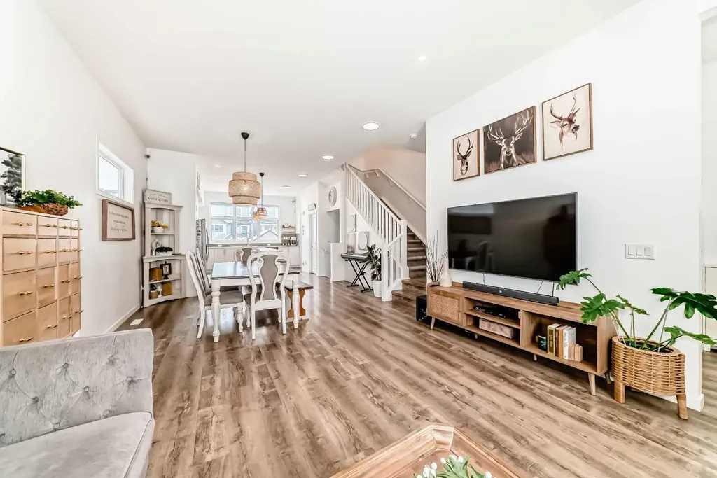 355 Masters Row SE Calgary AB T3M2T7