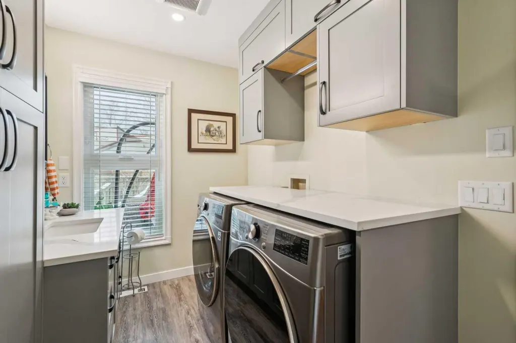 26 Quigley Drive Cochrane AB T4C 1M2
