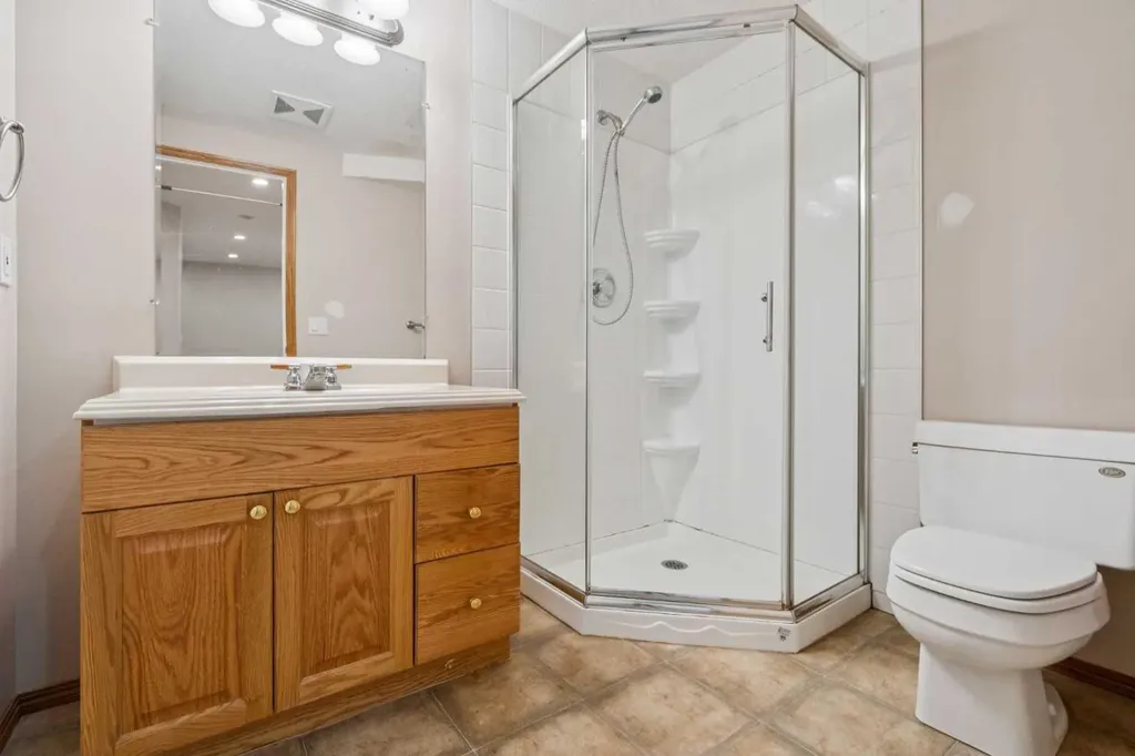 26 Quigley Drive Cochrane AB T4C 1M2