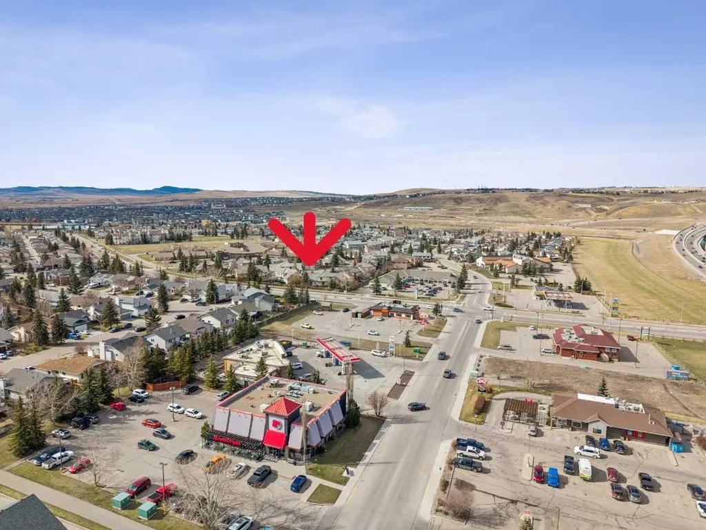 26 Quigley Drive Cochrane AB T4C 1M2