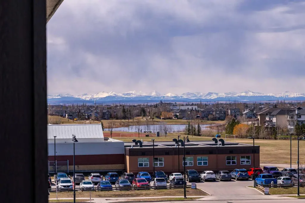 6603 New Brighton Avenue SE Calgary AB T2Z 5E5