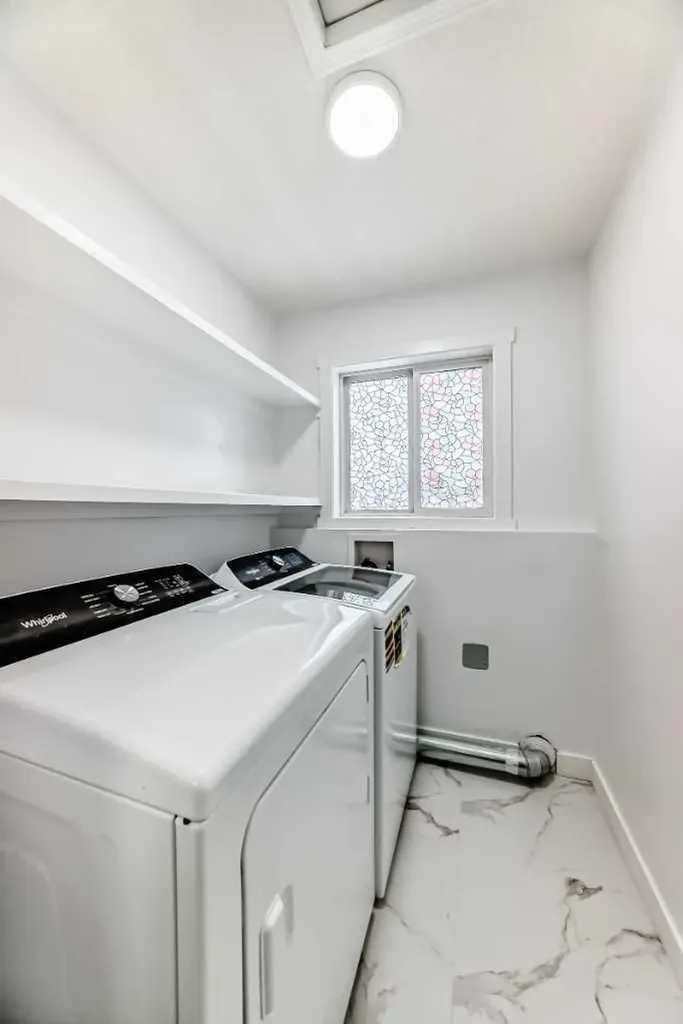 170 Country Hills Heights Calgary AB T3K 5C6