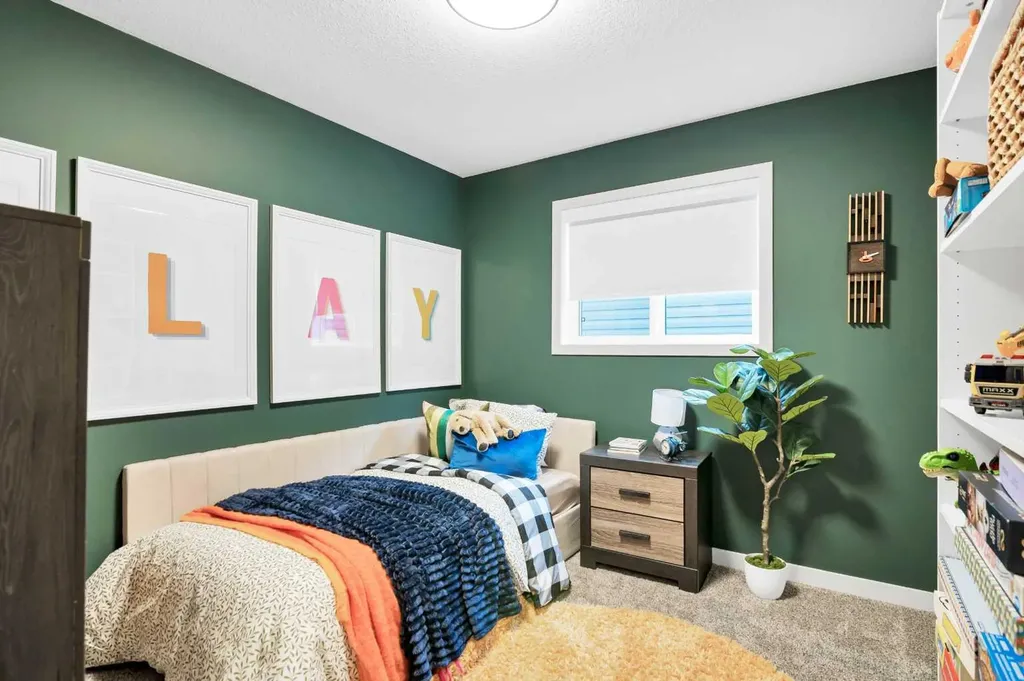 902 Chinook Winds Meadow SW Airdrie AB T4B 5P7