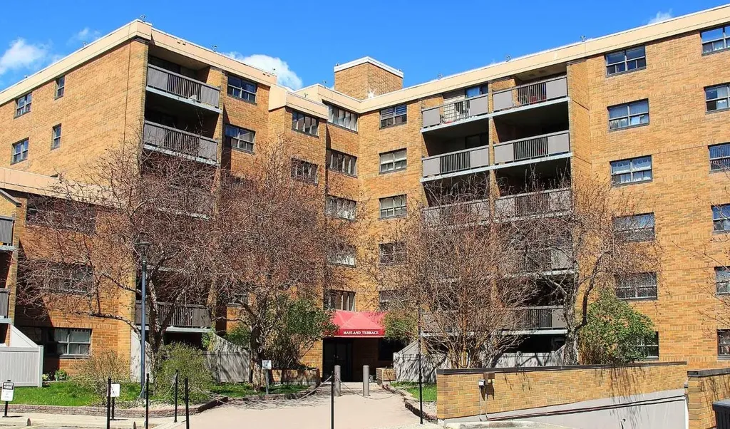 30 Mchugh Court NE Calgary AB T2E 7X3