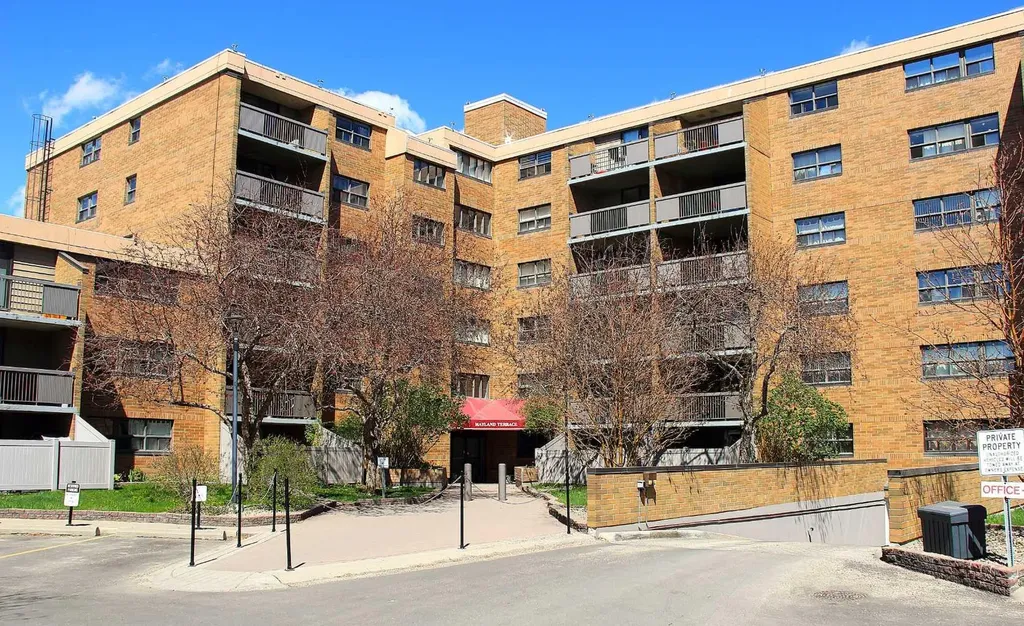 30 Mchugh Court NE Calgary AB T2E 7X3